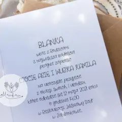 Jak napisać idealne zaproszenie dla cioci i wujka? Wzory!