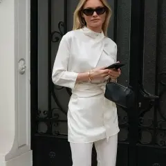 Jak się ubrać na chrzciny? Gość kobieta: elegancja bez faux pas.