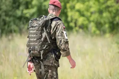 Życzenia na przysięgę: Wyraź dumę! Gotowe teksty i porady.
