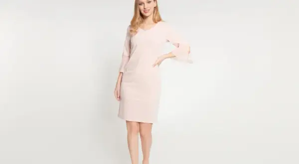Ślub cywilny: Co ubrać jako gość? Elegancja bez faux pas!